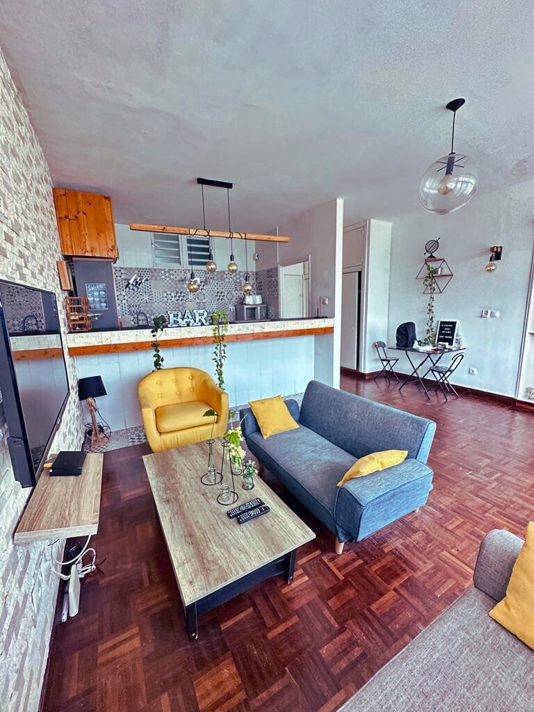 Appartement 2 pièces meublé — Plateau